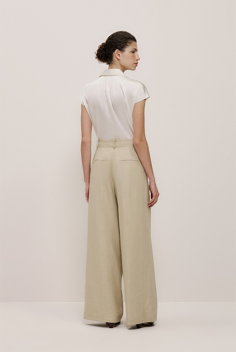 Textured Wide Leg Pant