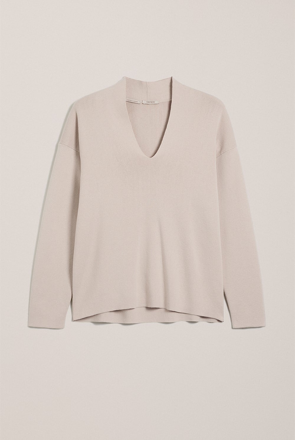 Sculpted V Neck Knit