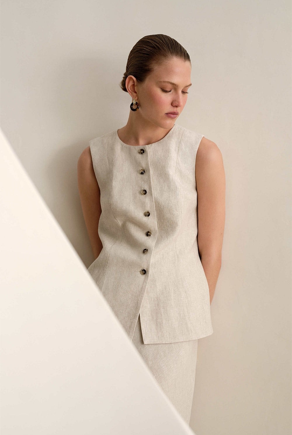 Linen Tailored Vest