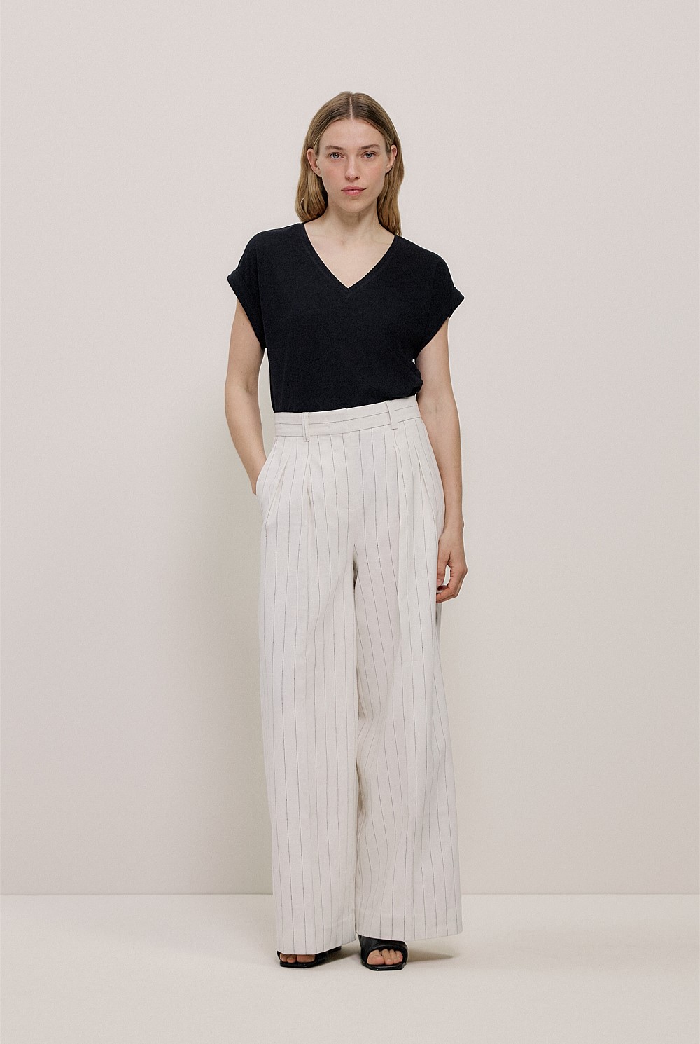 Linen Cotton V Neck T-shirt