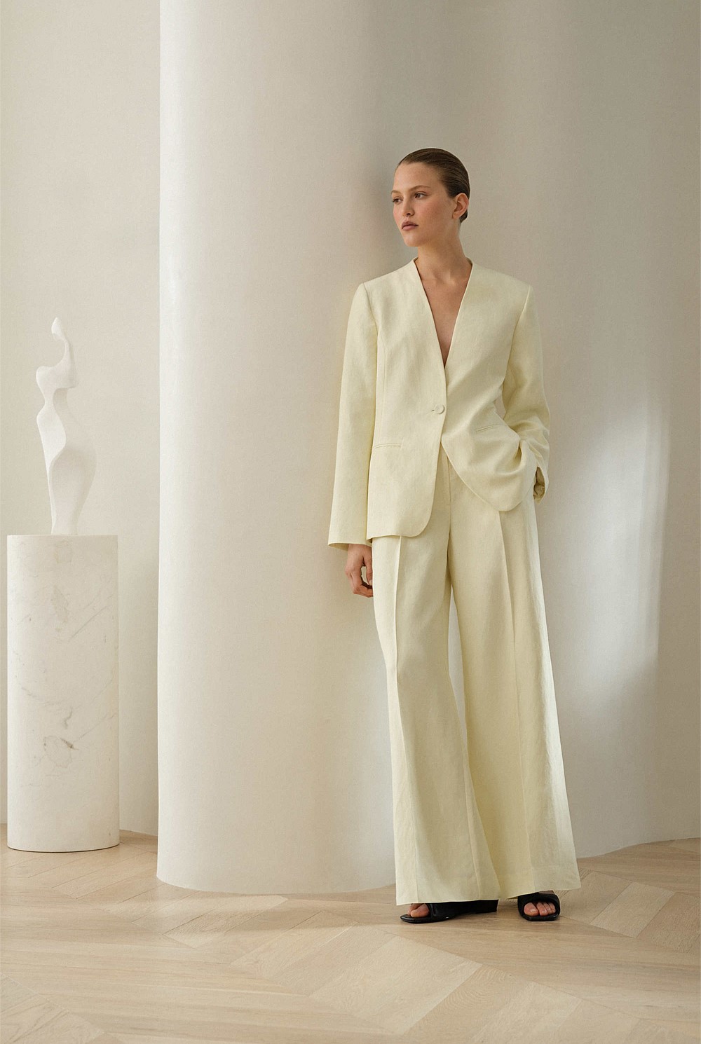 High Rise Tailored Wide Leg Pant