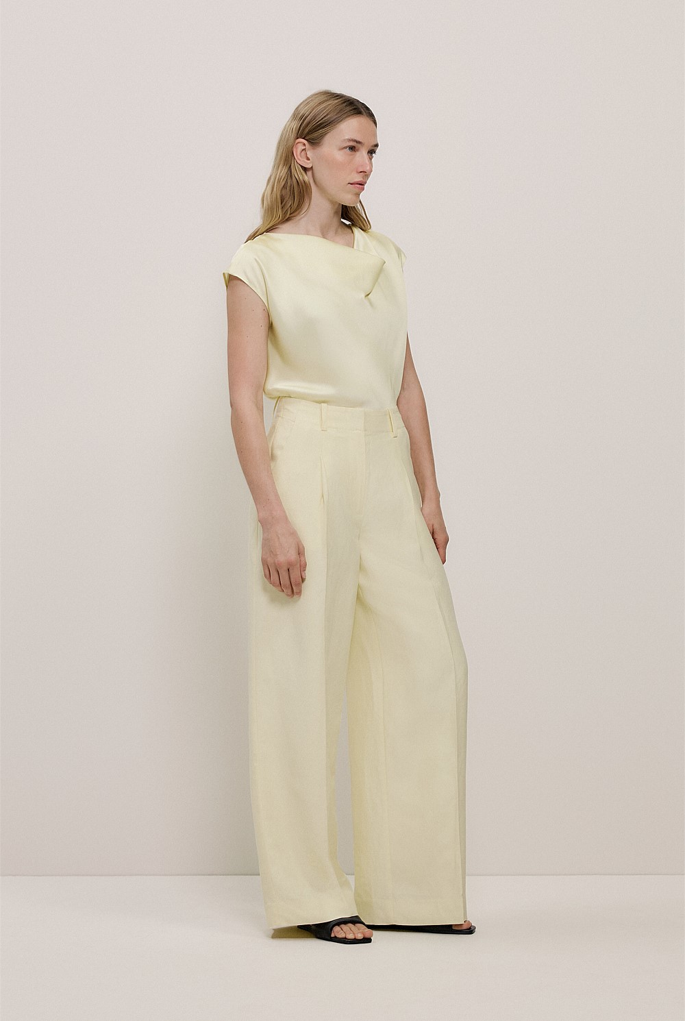 High Rise Tailored Wide Leg Pant