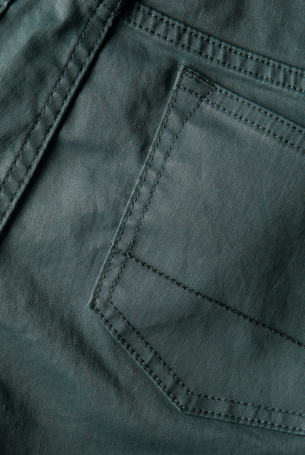 Coated Slim Jean