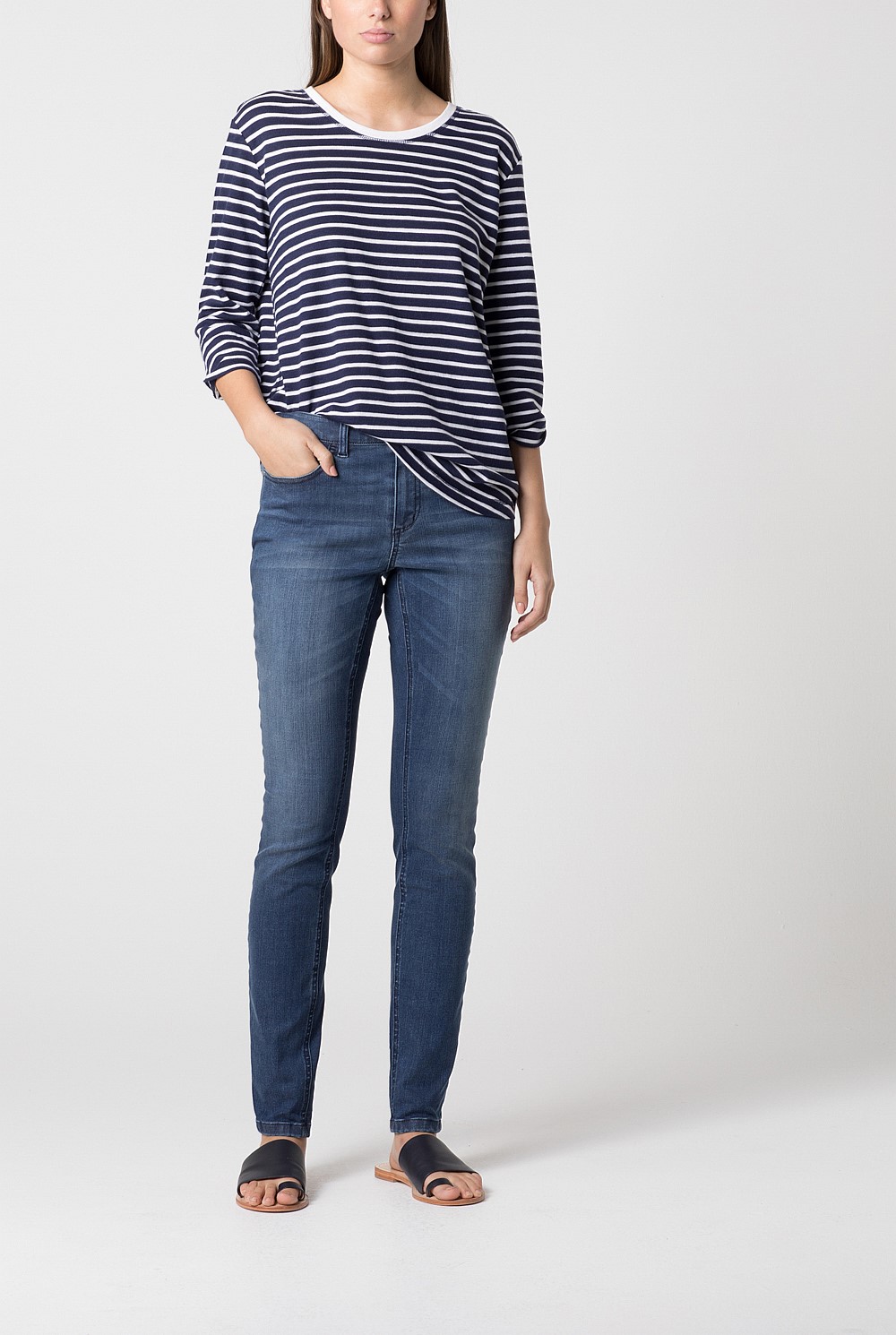 Dark Vintage Wash Full Length Slim Jean