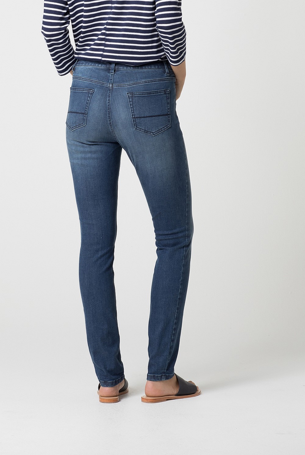 Dark Vintage Wash Full Length Slim Jean