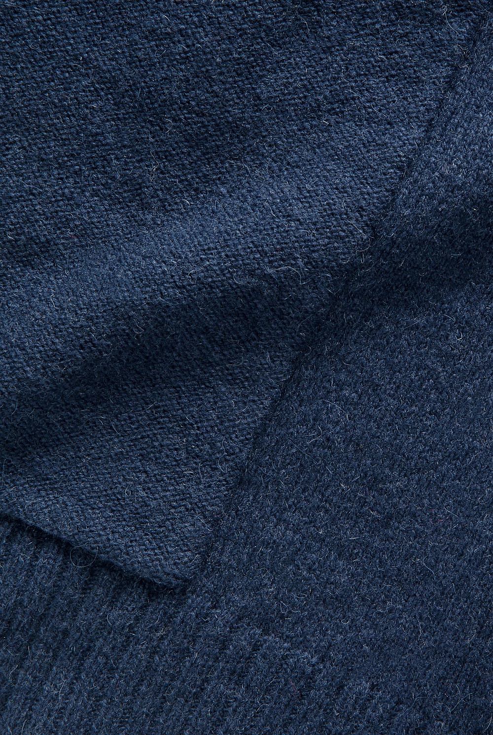 Sporty Merino Wool Roll Neck