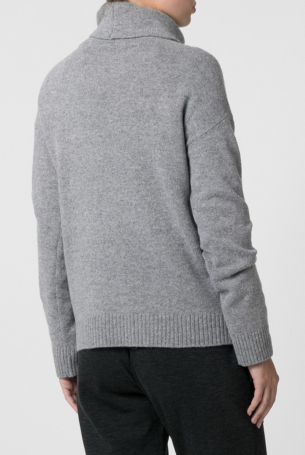 Sporty Merino Wool Roll Neck