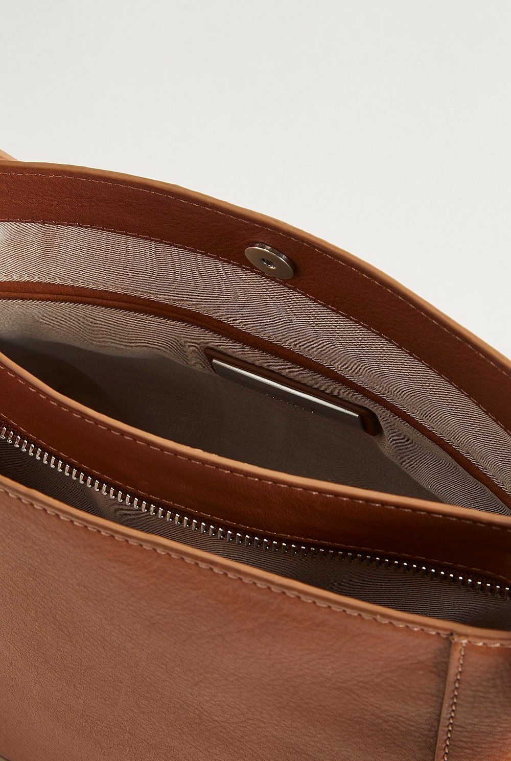 Yvette Crossbody