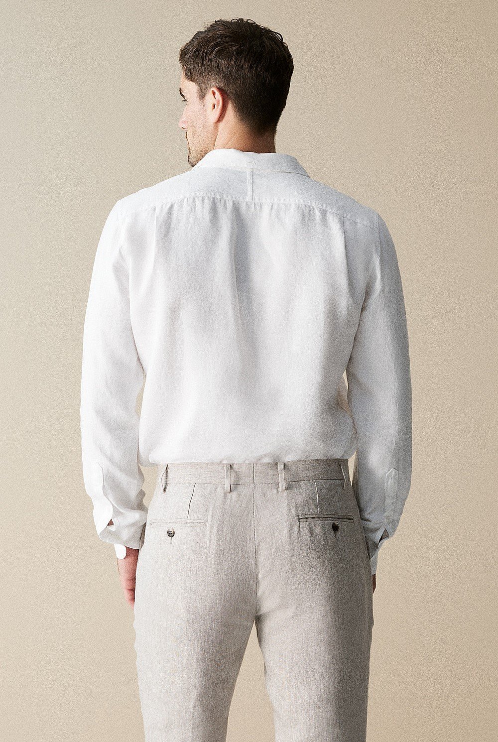 Tailored Fit Linen Piece Dyed Long Sleeve Shirt